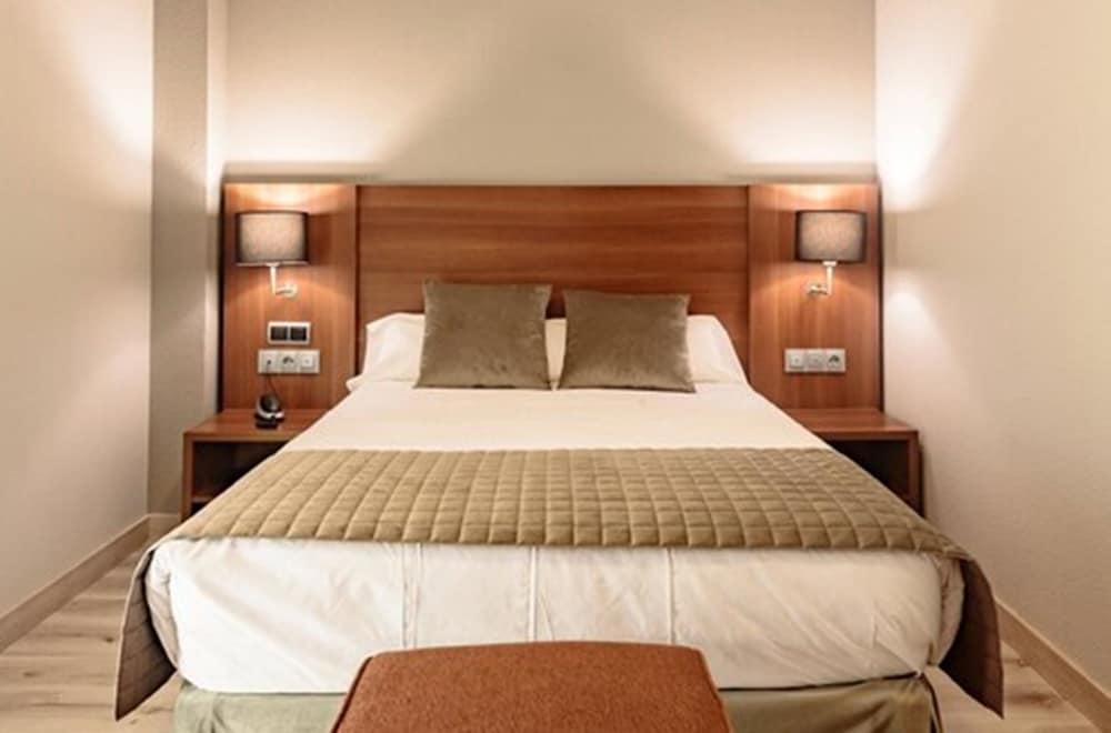Hotel Bs Principe Felipe Albolote
